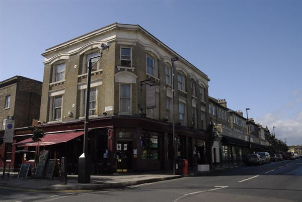 The World's End, Finsbury Park (01/05/2019)