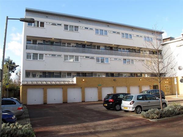 Roydon Close (01/05/2019)