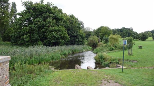 Foots Cray Meadows (01/05/2019)
