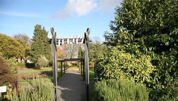 Hendon Park (01/05/2018)