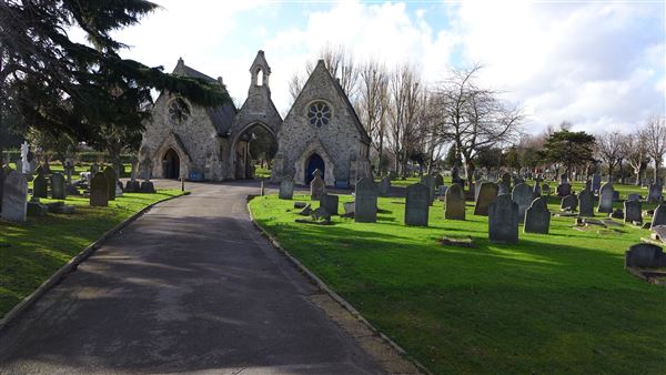 Romford Cemetery (17/04/2018)