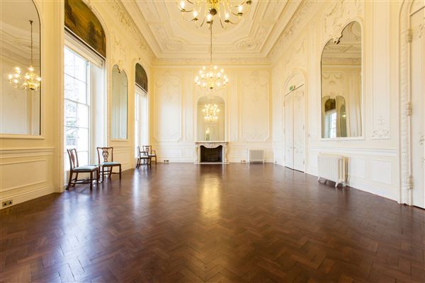 {10-11} Carlton House Terrace (01/08/2019 - Credits: Various; Greg Allen, some unknown)
