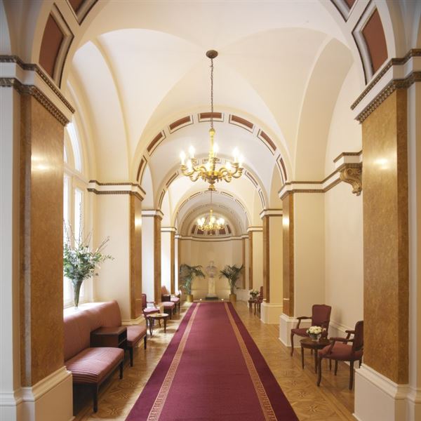 The Lansdowne Club (01/05/2019)