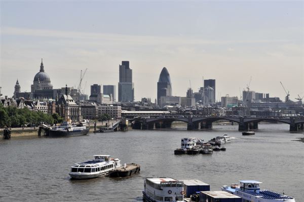 Views from Waterloo Bridge (01/05/2019)