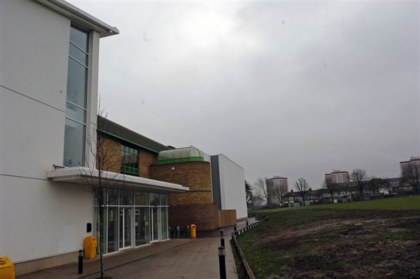 Erith Leisure Centre & Stadium (01/05/2019)