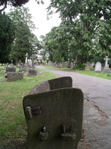Lavender Hill Cemetery (01/05/2019)