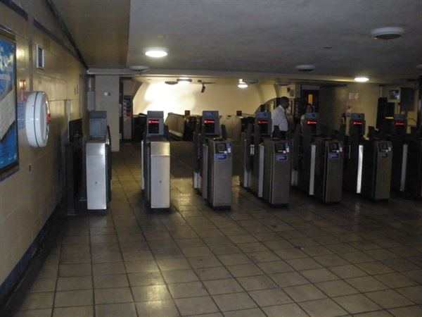Earl's Court Underground Station (01/05/2019)