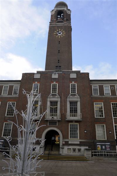 Barking Town Hall (01/05/2019)