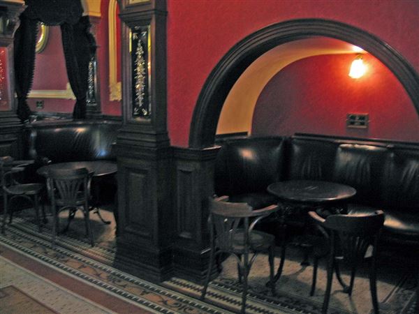 The Salisbury Hotel (01/05/2019)