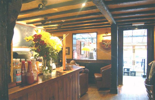The Dove, Hammersmith (01/05/2019)