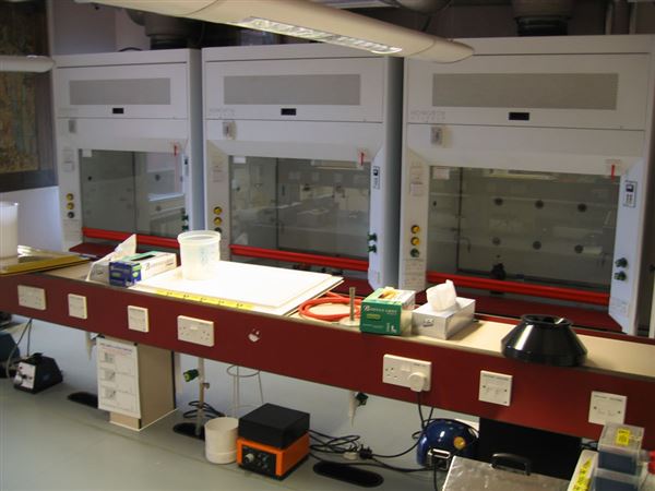 University College London - labs (01/05/2019)