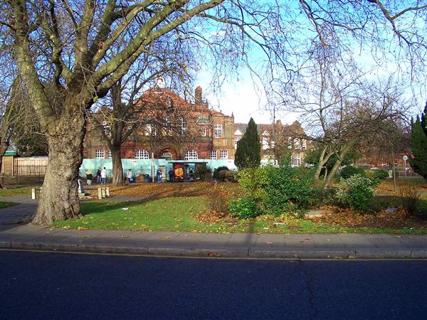 King George VI Memorial Garden (01/05/2019)