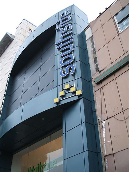 Southside Shopping Centre (01/05/2019)