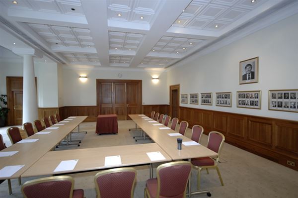Savoy Place (01/05/2019)