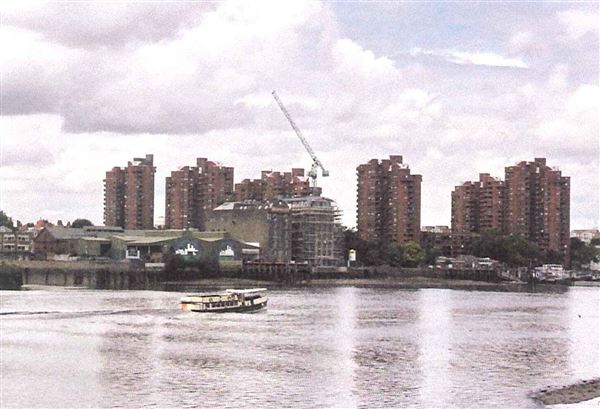Views of Chelsea Harbour and Lots Road from Battersea (01/05/2019)