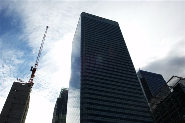 Views of Canary Wharf from Billingsgate Market (01/05/2019)