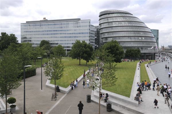 Potters Fields Park (01/05/2019)