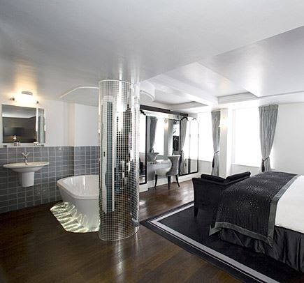 Sanctum Soho Hotel (01/05/2019)