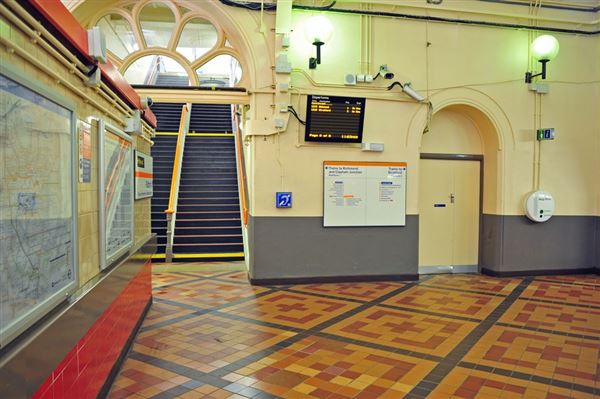 Camden Road Station (01/05/2019)