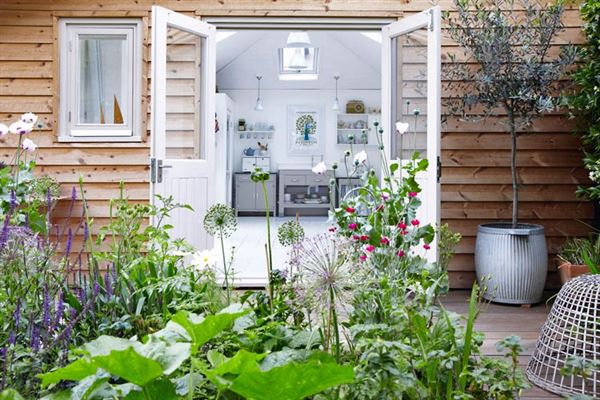 The Summerhouse (01/05/2019)