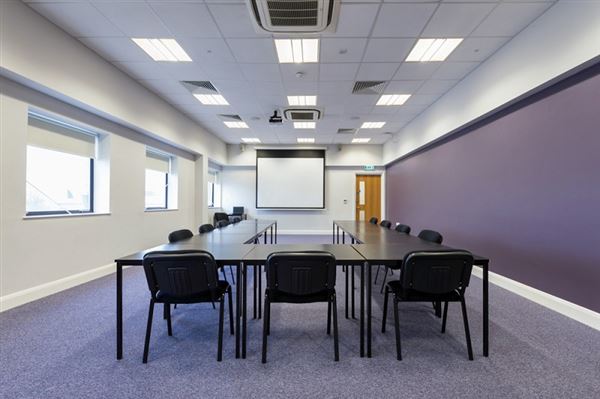 Barnet & Southgate College - Auto Body & Paint Centre (01/05/2019)