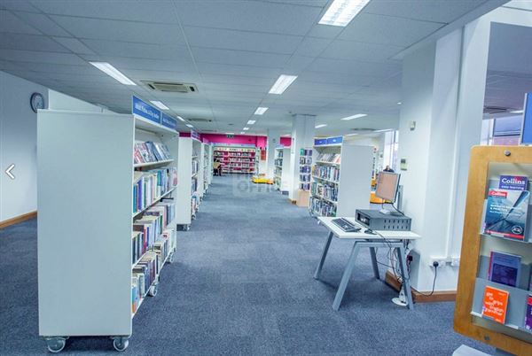 Beckton Globe Library (01/05/2019)