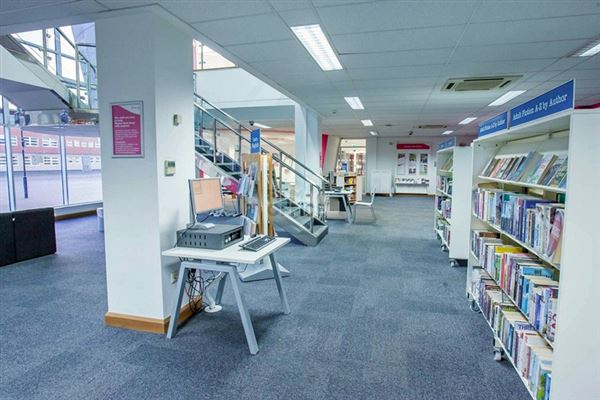 Beckton Globe Library (01/05/2019)