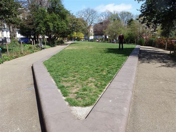 Duncan Terrace and Duncan Terrace Gardens (01/05/2019)