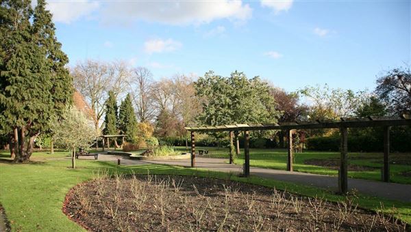 Hendon Park (01/05/2018)