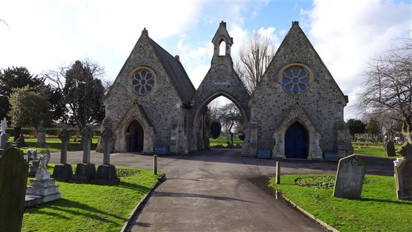 Romford Cemetery (17/04/2018)