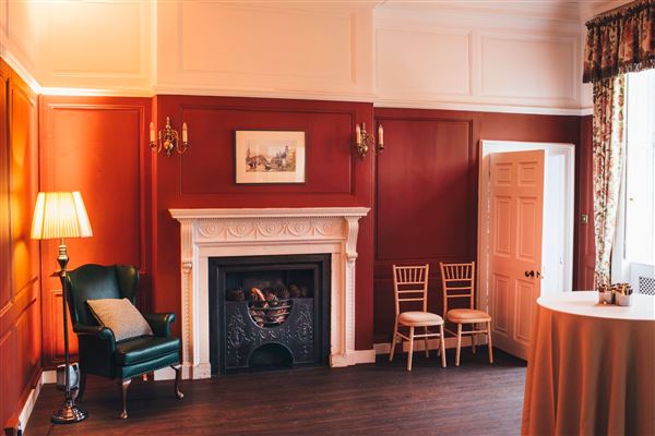 Royal Hospital Chelsea - Wren House - Red Parlour (08/08/2019)
