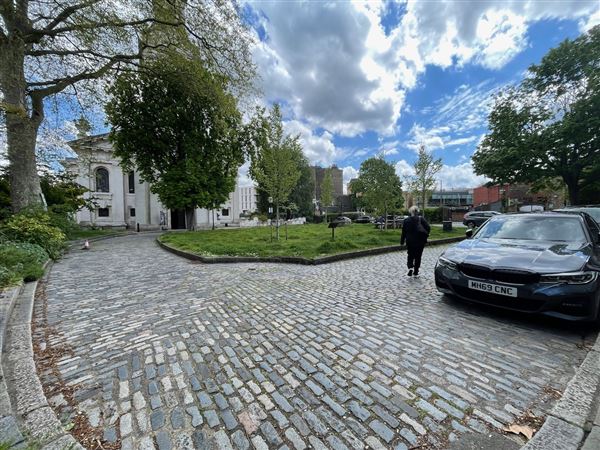 St Alfege's Church and Churchyard (30/04/2024)