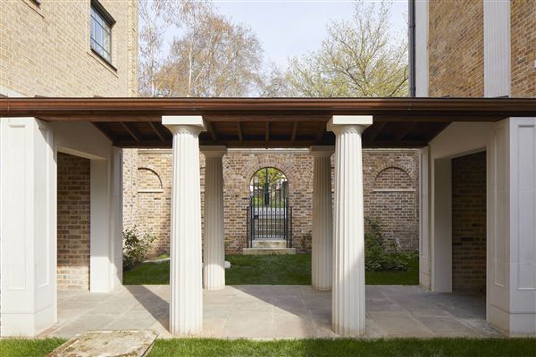 Pitzhanger Manor & Gallery (05/06/2023 - Credits: Colin Stagg, Christies, Pitzhanger Manor & Gallery)