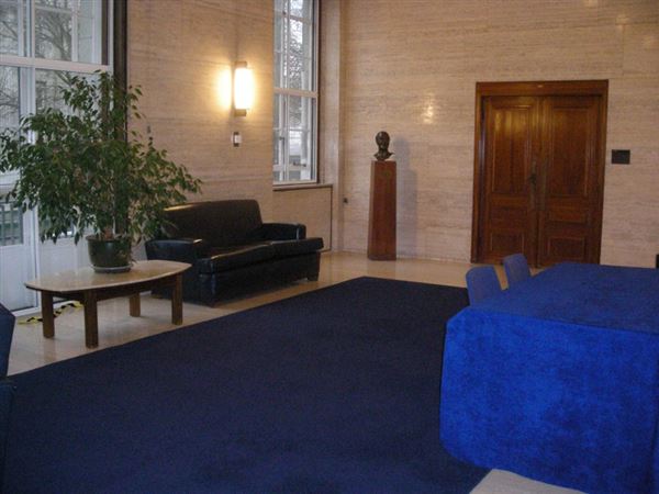Senate House (01/05/2019)