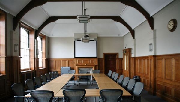 Hendon Town Hall (01/05/2019)