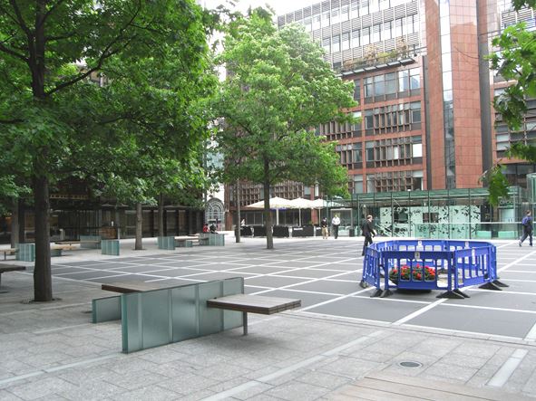 Finsbury Avenue Square (01/05/2019)