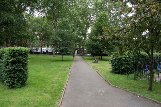 Charterhouse Square (01/05/2019)