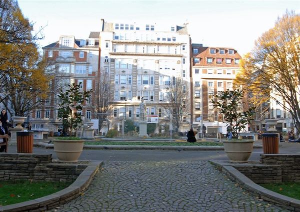 Golden Square (01/05/2019)