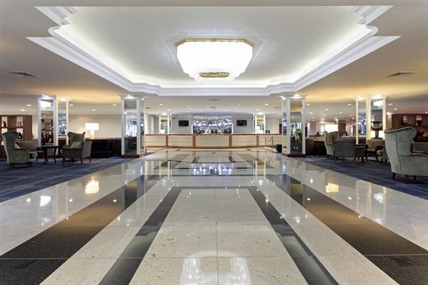 Renaissance London Heathrow Hotel (01/05/2019)