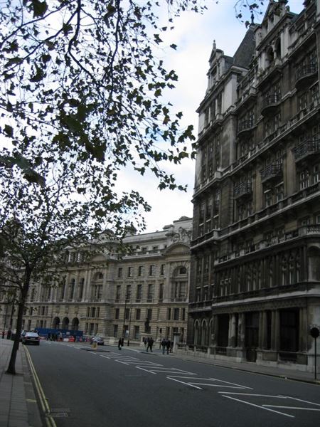 Horse Guards Avenue (01/05/2019)