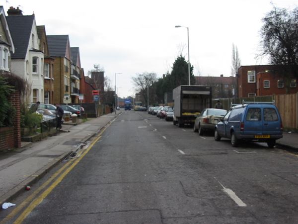 Birkenhead Avenue (01/05/2019)