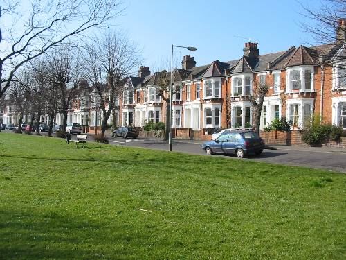 Meynell Crescent (01/05/2019)