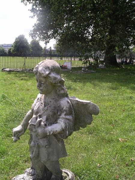 Lavender Hill Cemetery (01/05/2019)