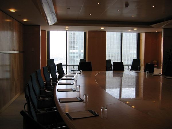 Regus - One Canada Square (01/05/2019)
