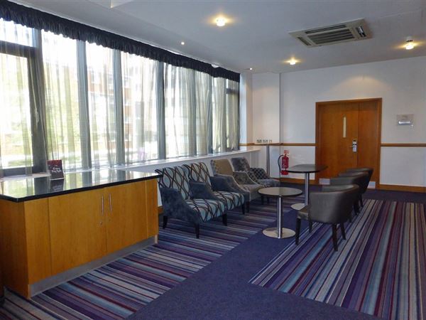 Jurys Inn Croydon (01/05/2019)