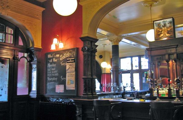 The Salisbury Hotel (01/05/2019)