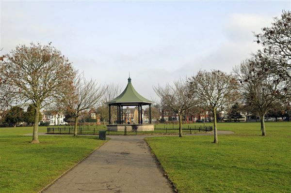 Elthorne Park (01/05/2019)