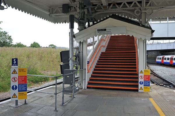 Willesden Junction Station (01/05/2019)