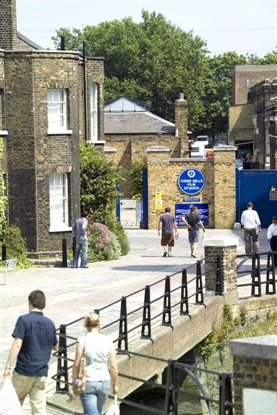 3 Mills Studios (01/05/2019)