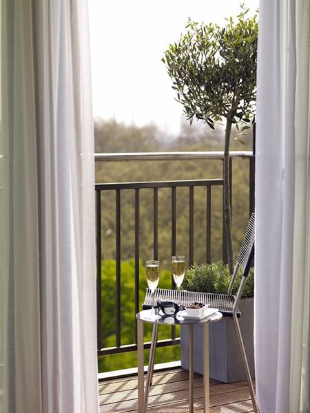 Athenaeum Hotel and Apartments, The (01/05/2019)